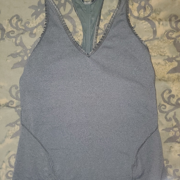 Alo Grey mesh racerback tank - Picture 2 of 2